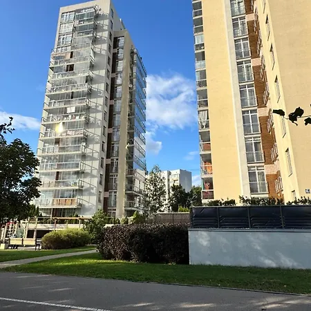 Metropolia Deluxe Apartment *